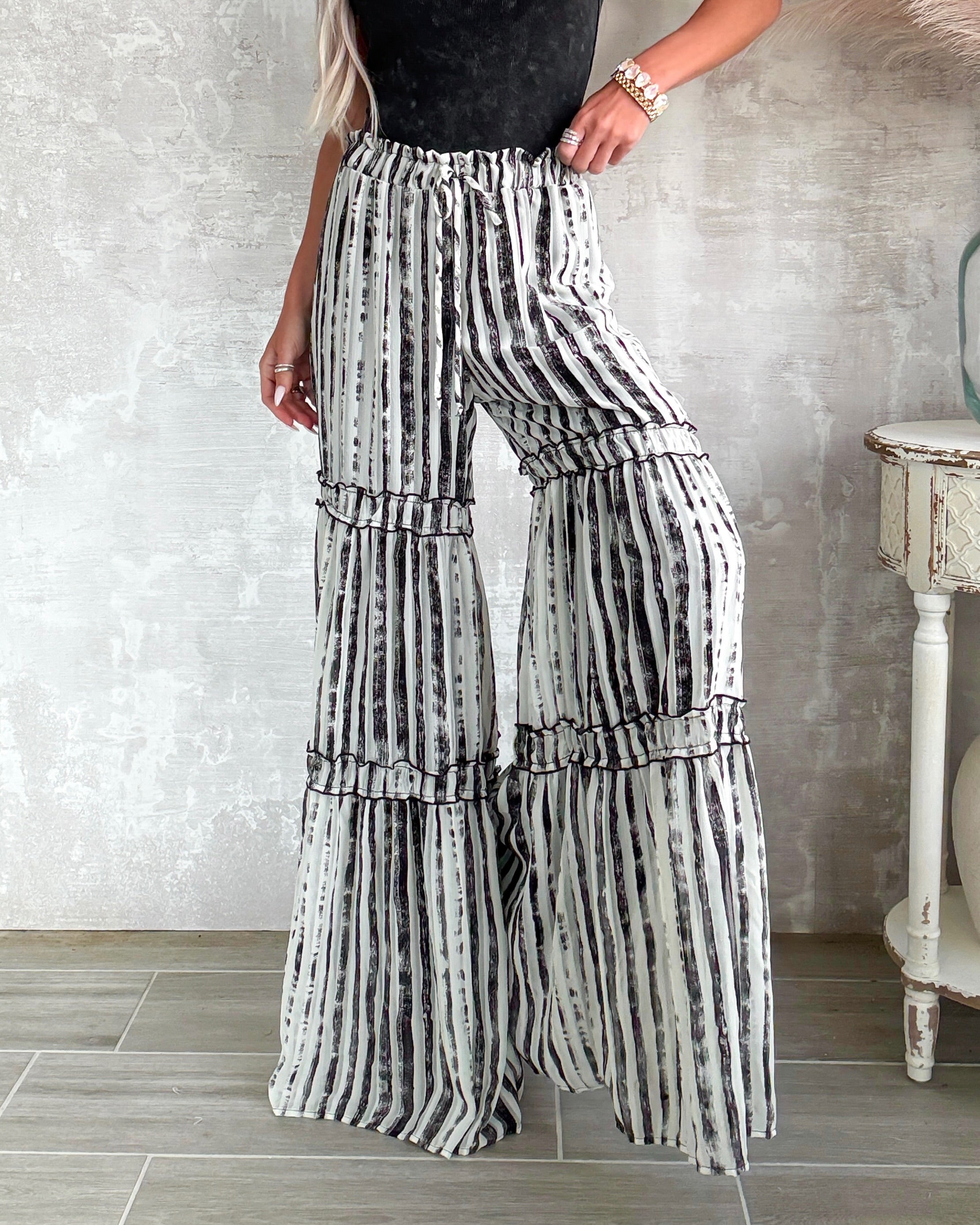 Airy Elegance Palazzo Pants - Ivory/Black