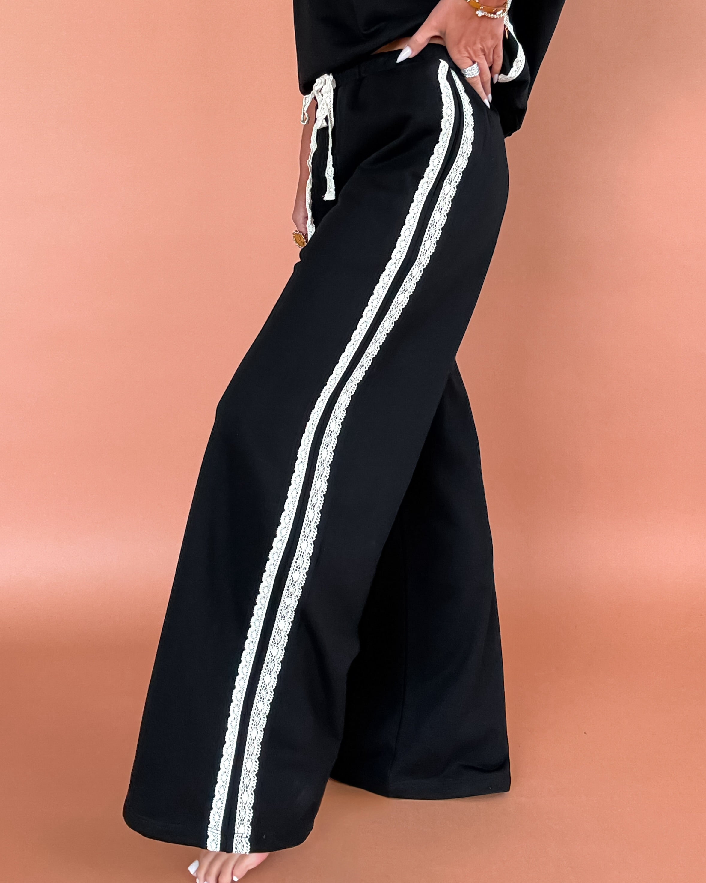 Delicate Details Lace Trim Sweatpants - Black