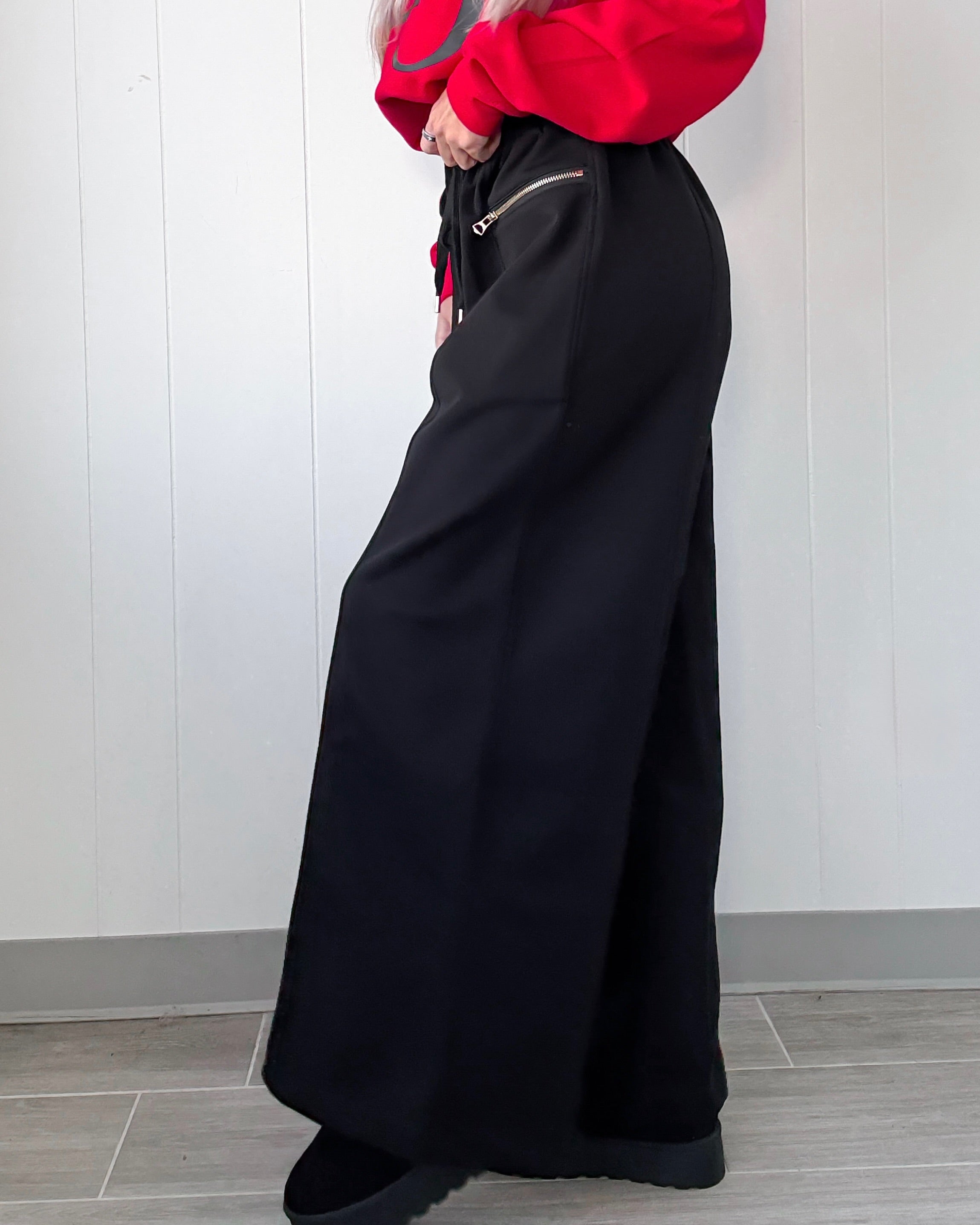 Elevated Ease Sweatpants - Black