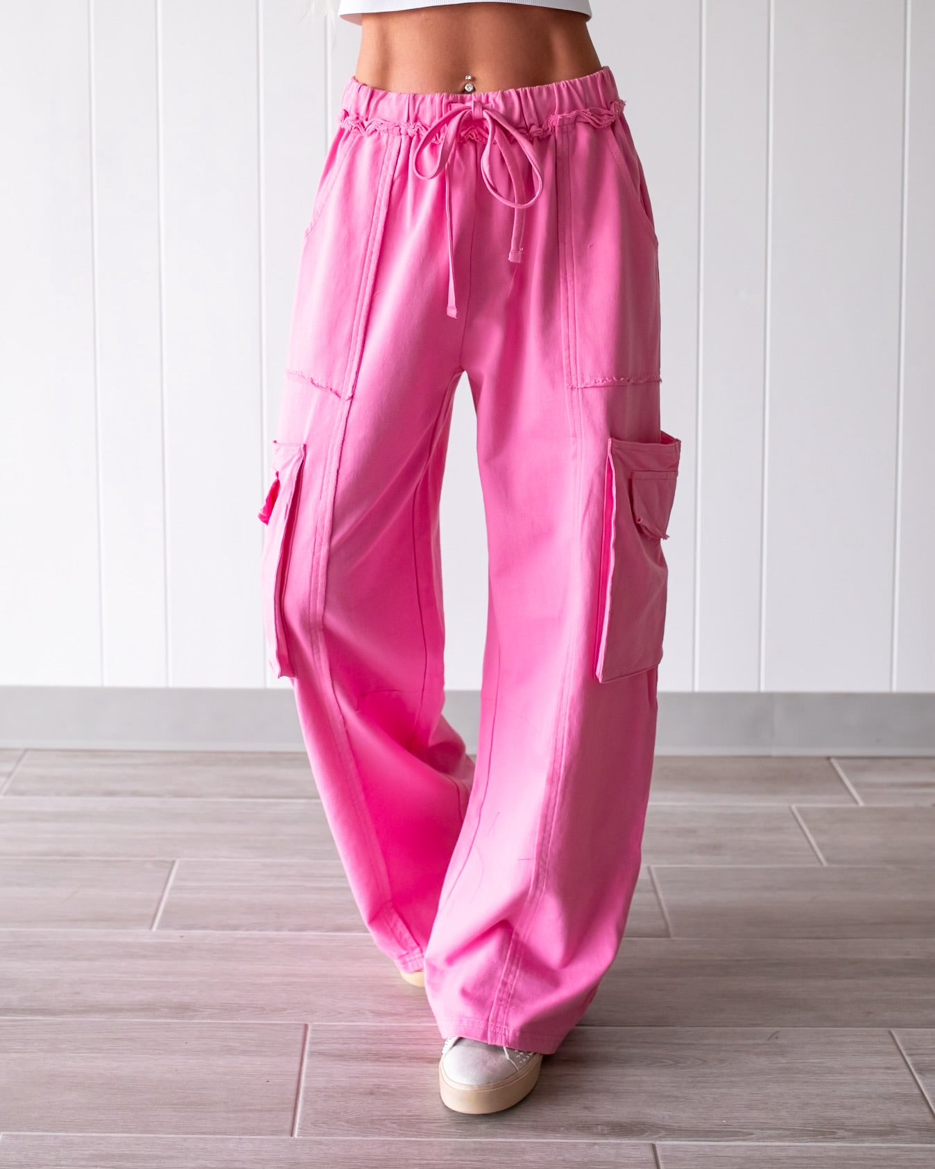 Relaxed Luxe Cargo Pants - Pink