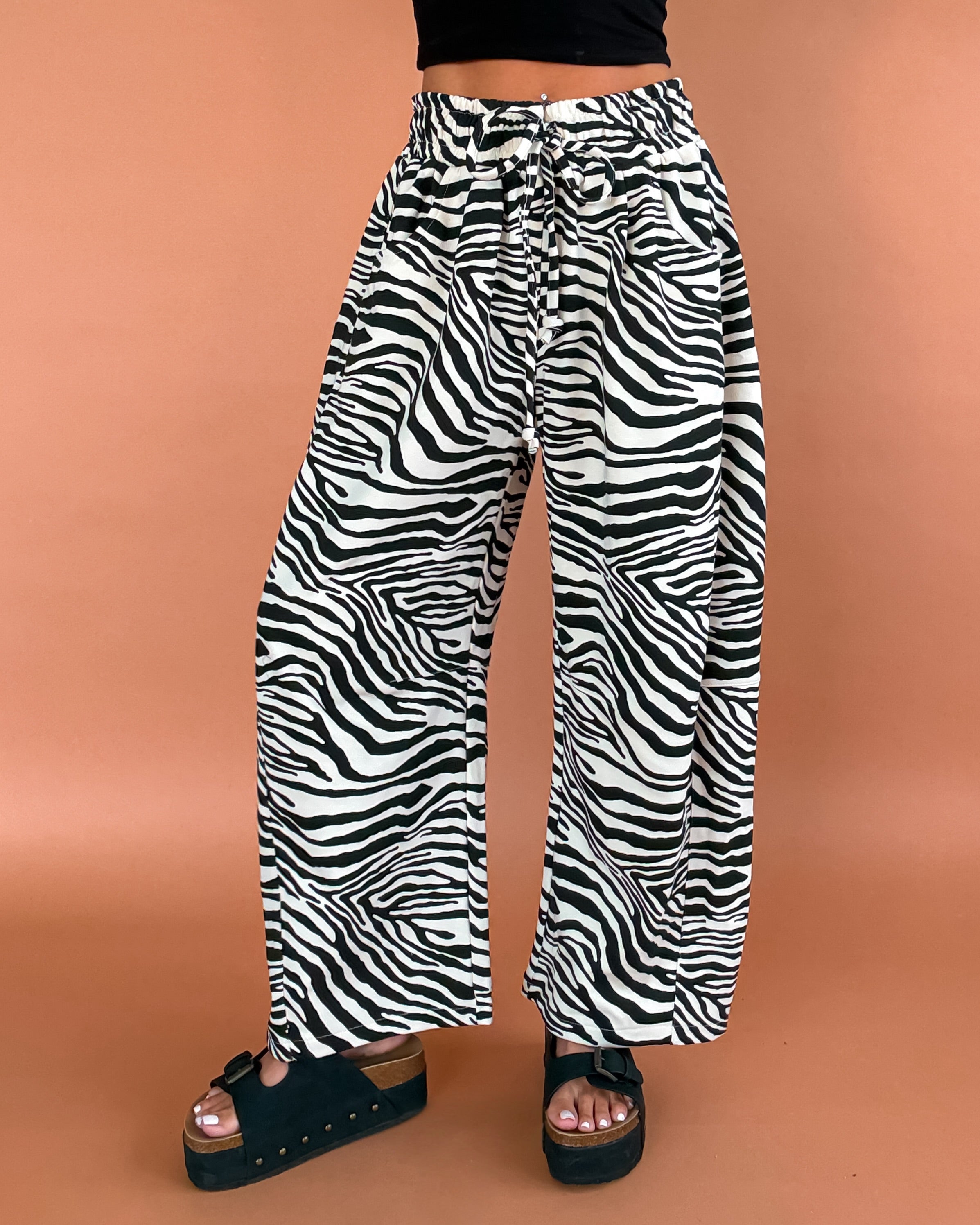 Untamed Energy Barrel Sweatpants - Zebra