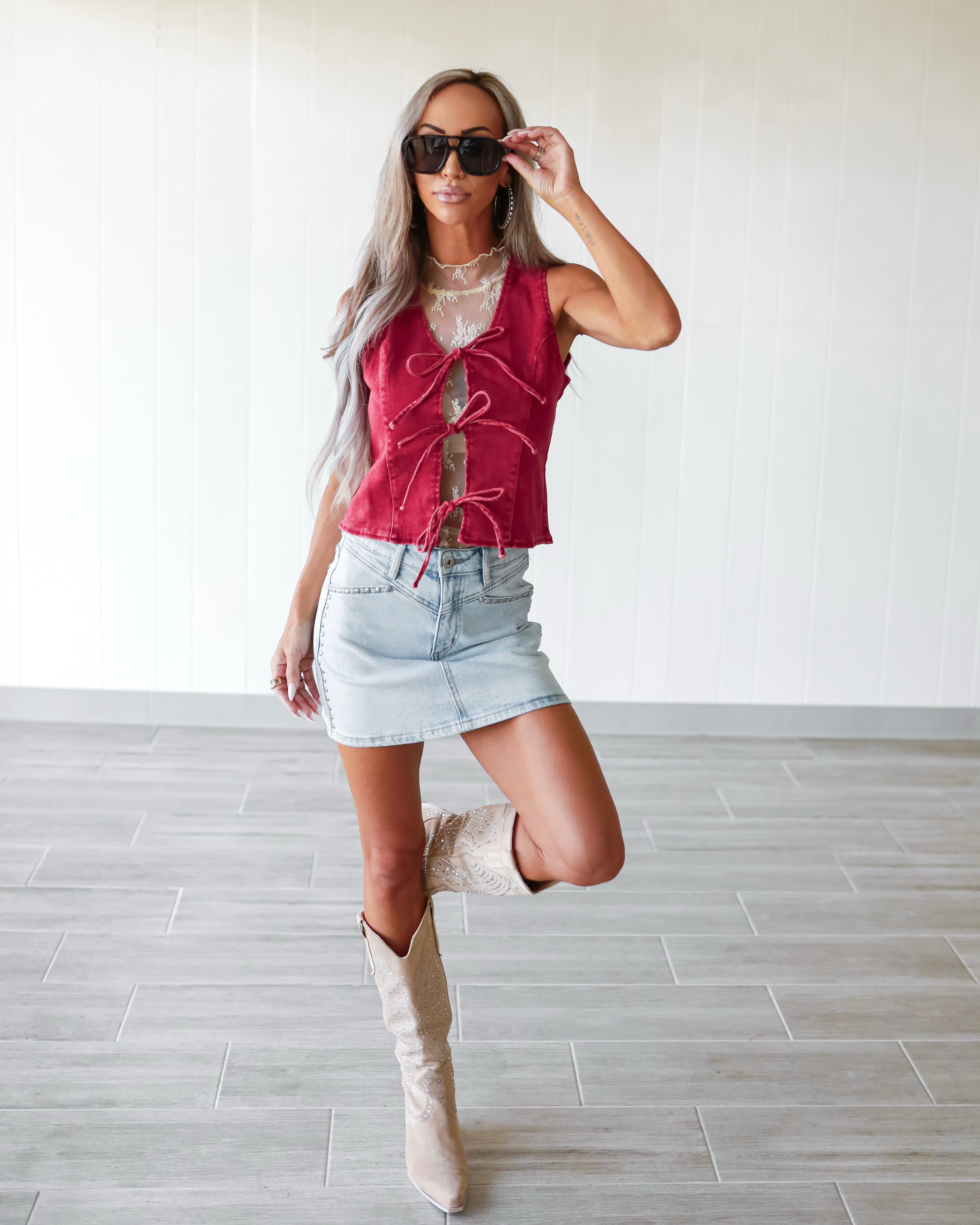 On Me Denim Acid Wash Front Tie Vest - Wine