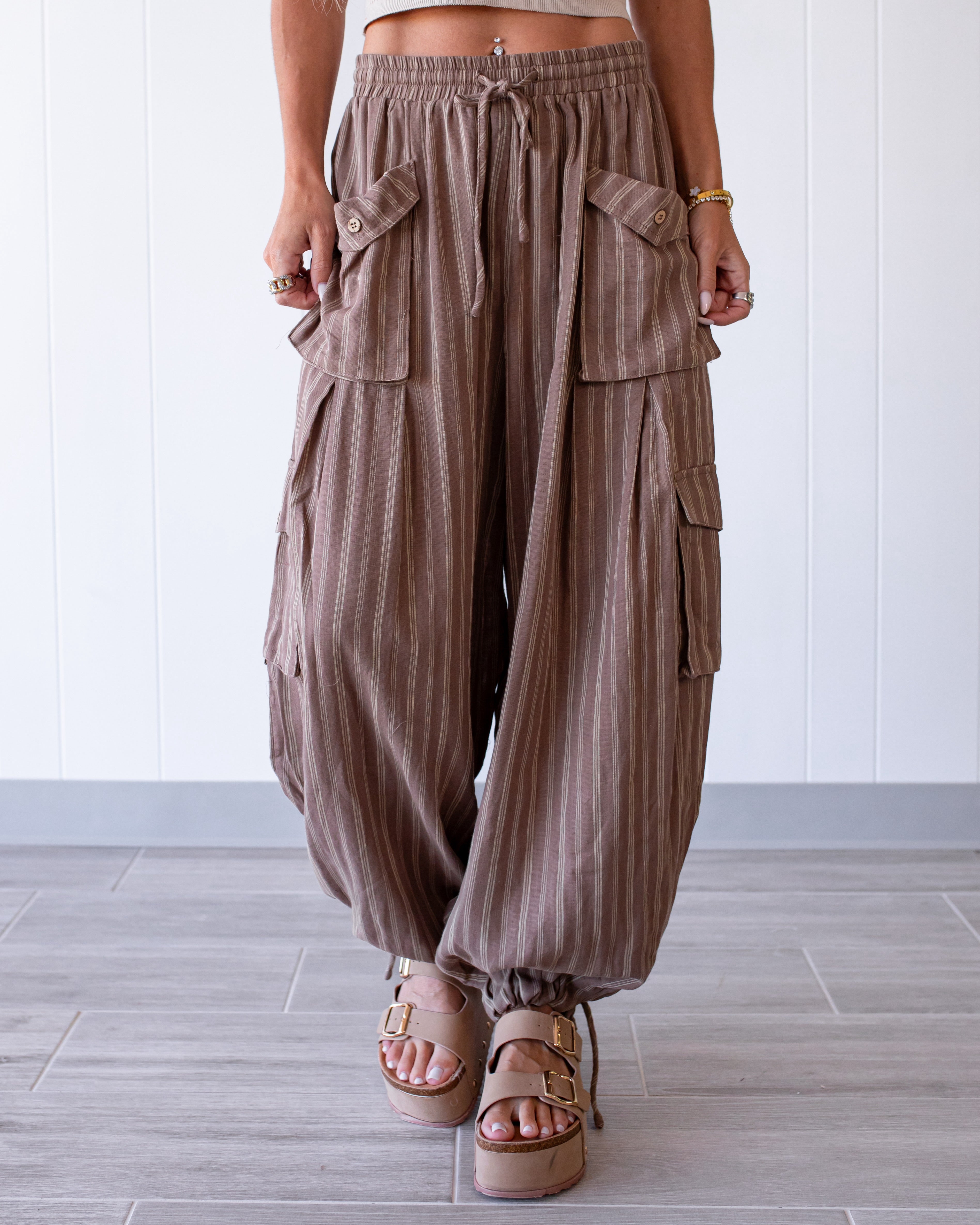 Tiki Stripe Cargo Pants - Mocha
