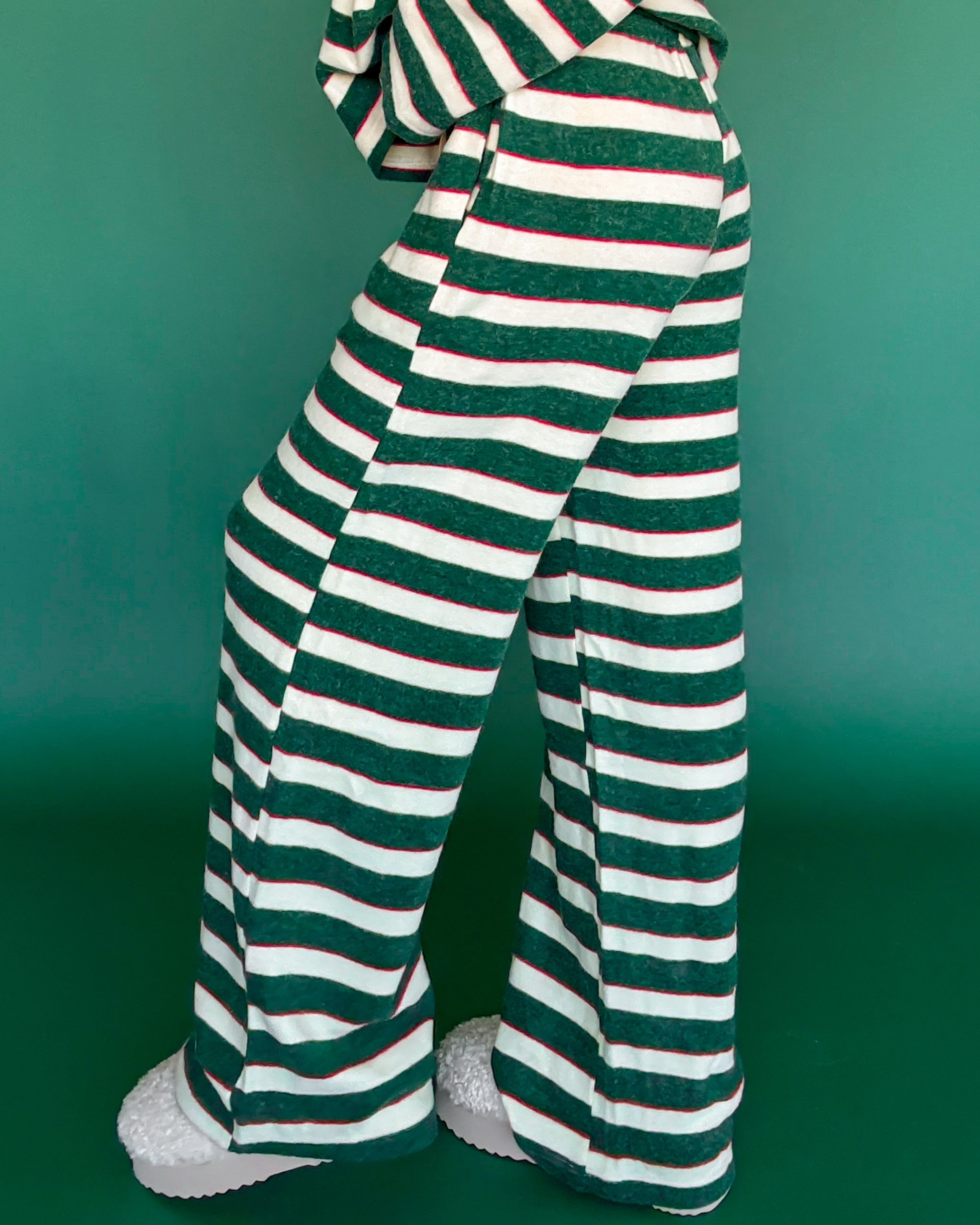 Merry Little Moment Lounge Set - Green