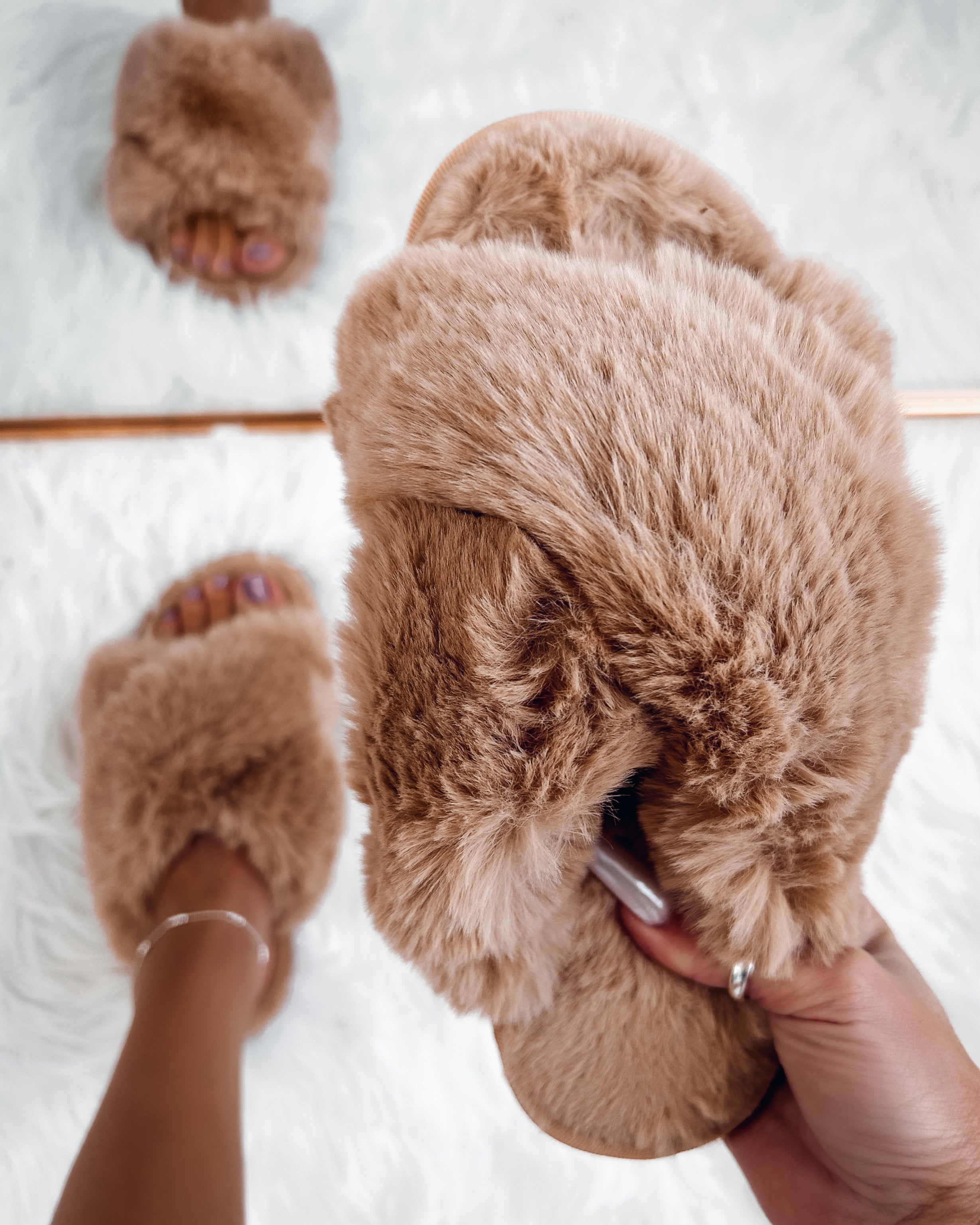 Cozzy Fur Slippers - Taupe
