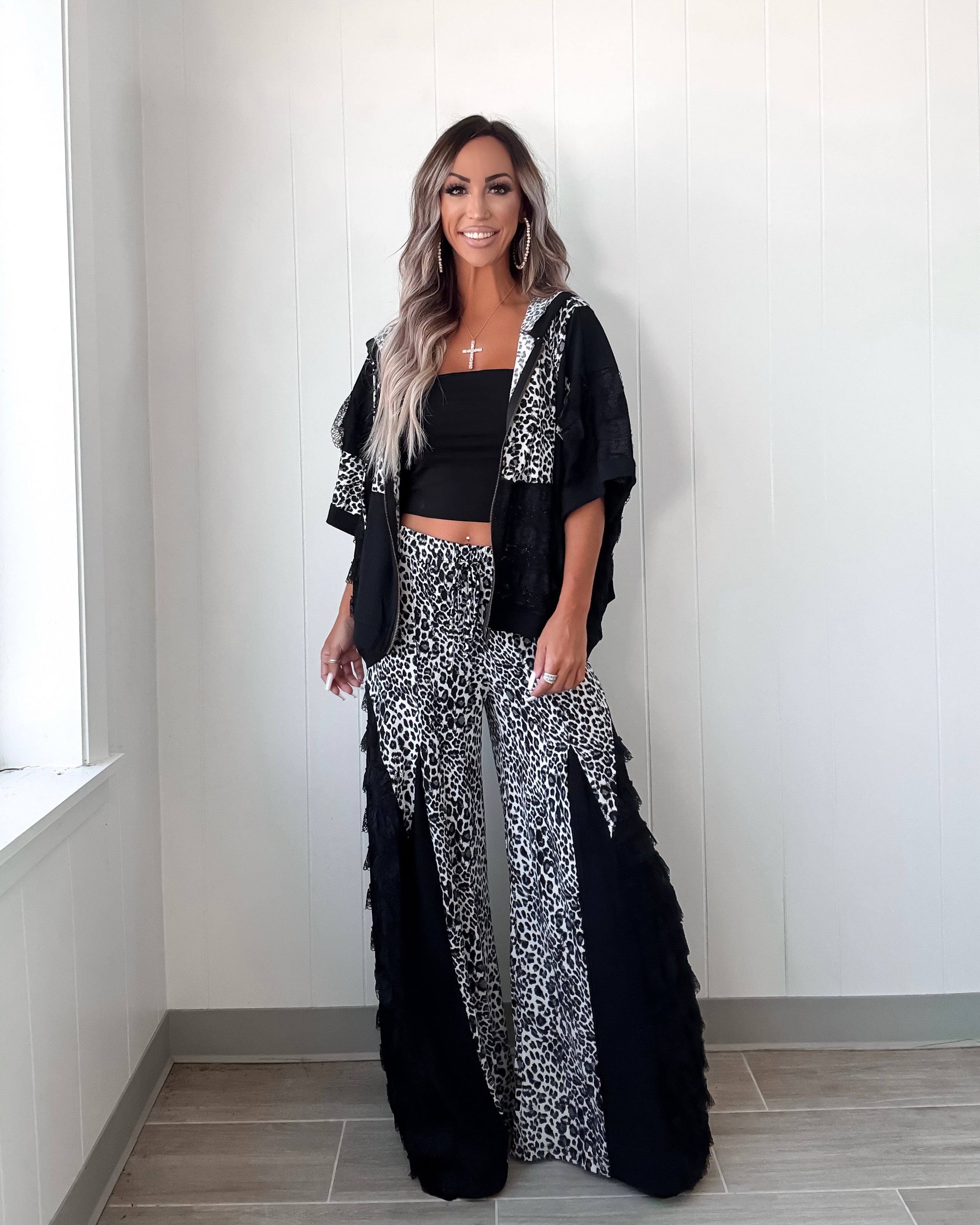 Untamed Grace Leopard & Lace Zip Up - Black